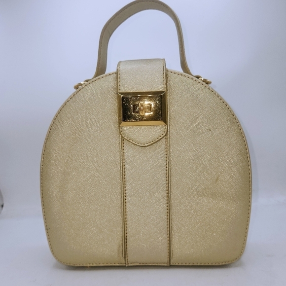 Snob Essentials Vintage Round Treasure Crossbody Gold Handbag - Picture 2 of 15